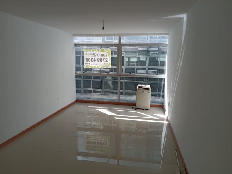 Aapartamento monoambiente en alquiler Cordón - Century 107