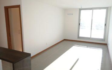 Venta Apartamento 2 Dormitorios Tres Cruces Altos de Bulevar con garaje incluido