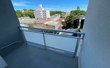 Alquiler Apartamento 2 Dormitorios Tres Cruces Altos de Bulevar garaje incluido $49.000