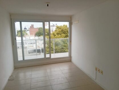 Venta apartamento 1 dormitorio Cordón Sur con Renta Garbí 802