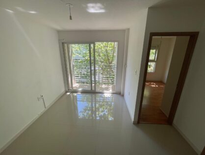 Venta apartamento 1 dormitorio con renta en el Centro Sky P 602